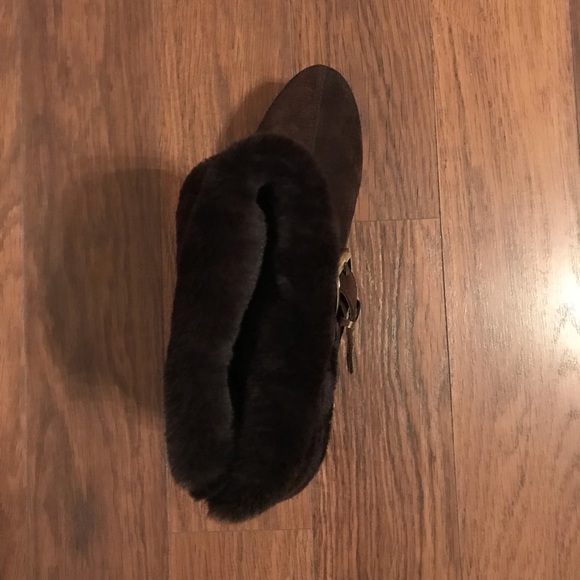 Brand new suede wedge boots - Picture 4 of 8